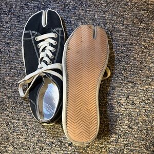 Margiela 'Tabi' Flat Sneakers